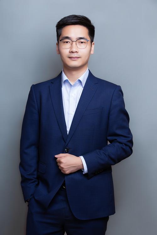 张代钢 创意策略总监